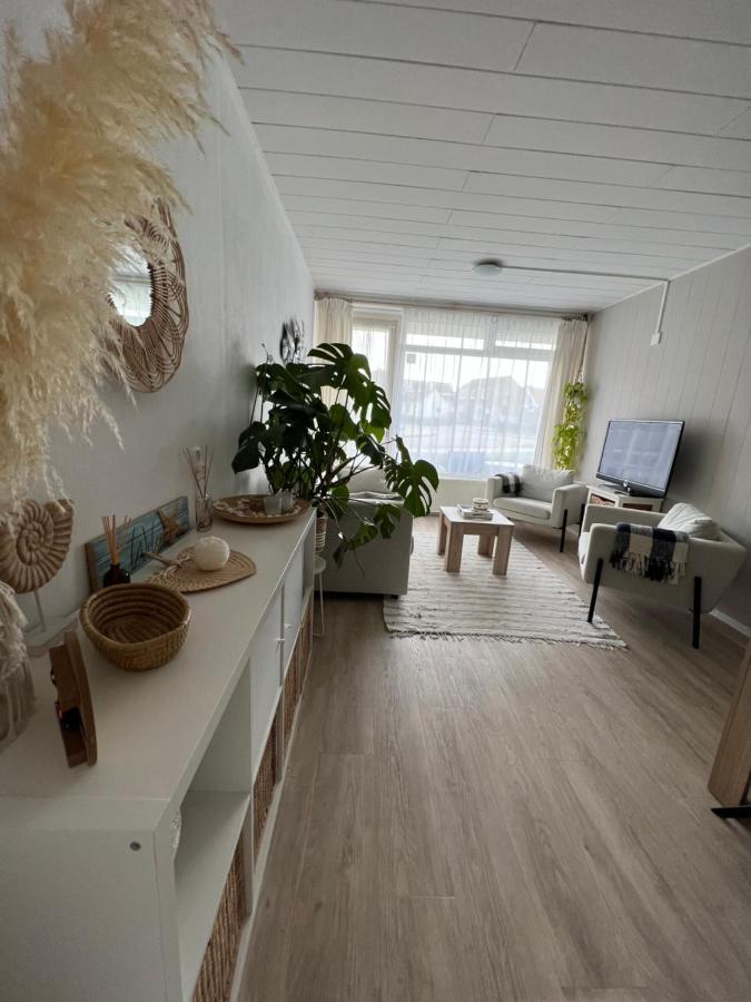 Vakantiehuisje 주테란데 외부 사진